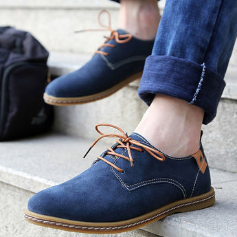 Zapatos de hombre de alta calidad flock flats shoes 2019 moda cómodos mocasines zapatos casuales hombres zapatillas de deporte de encaje zapatillas sólidas los hombres